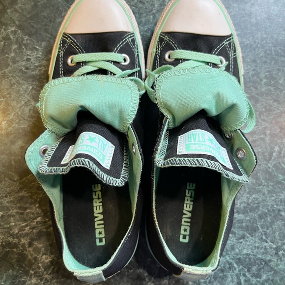 Converse Women’s Low Top Sneakers in Black and Mint with Double Tongue - Picture 2 of 8